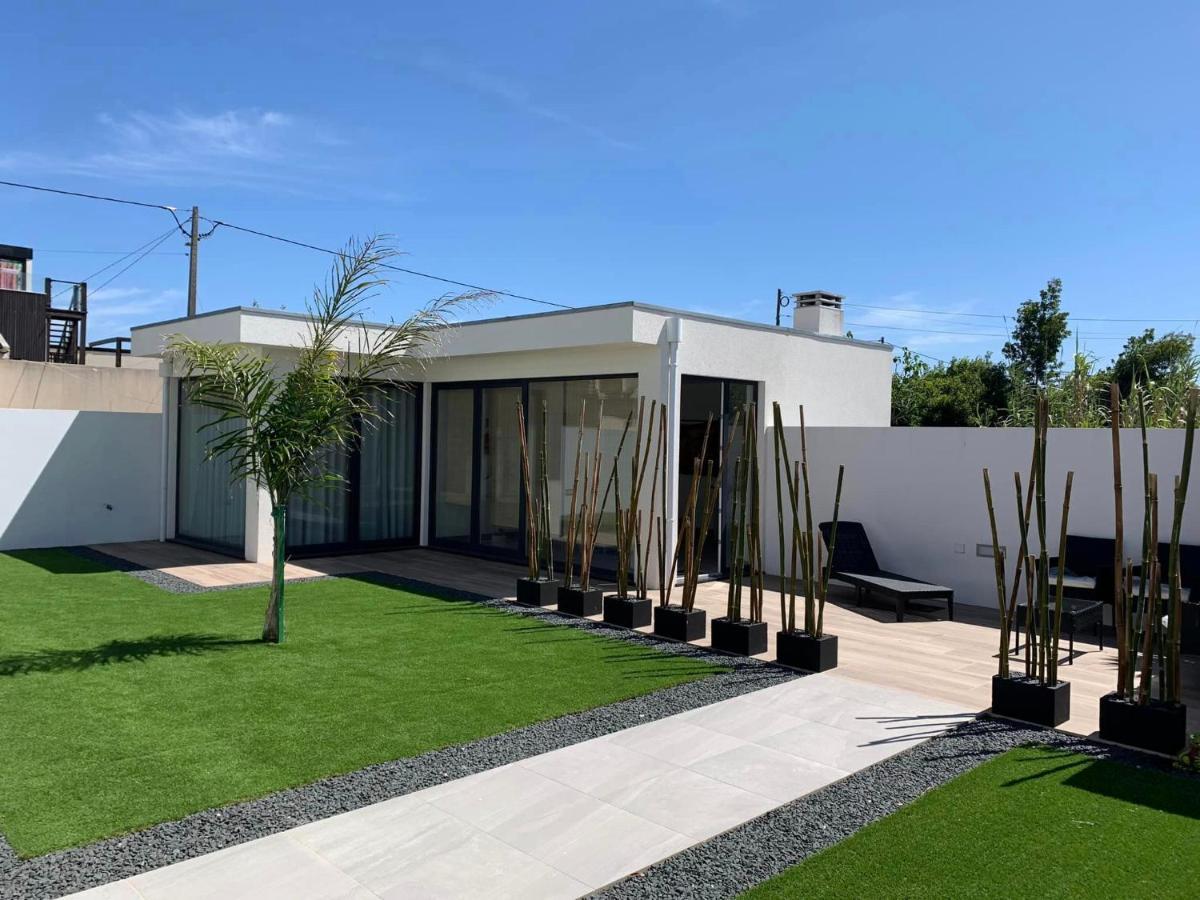 Oliver Beach House Poco da Cruz ภายนอก รูปภาพ